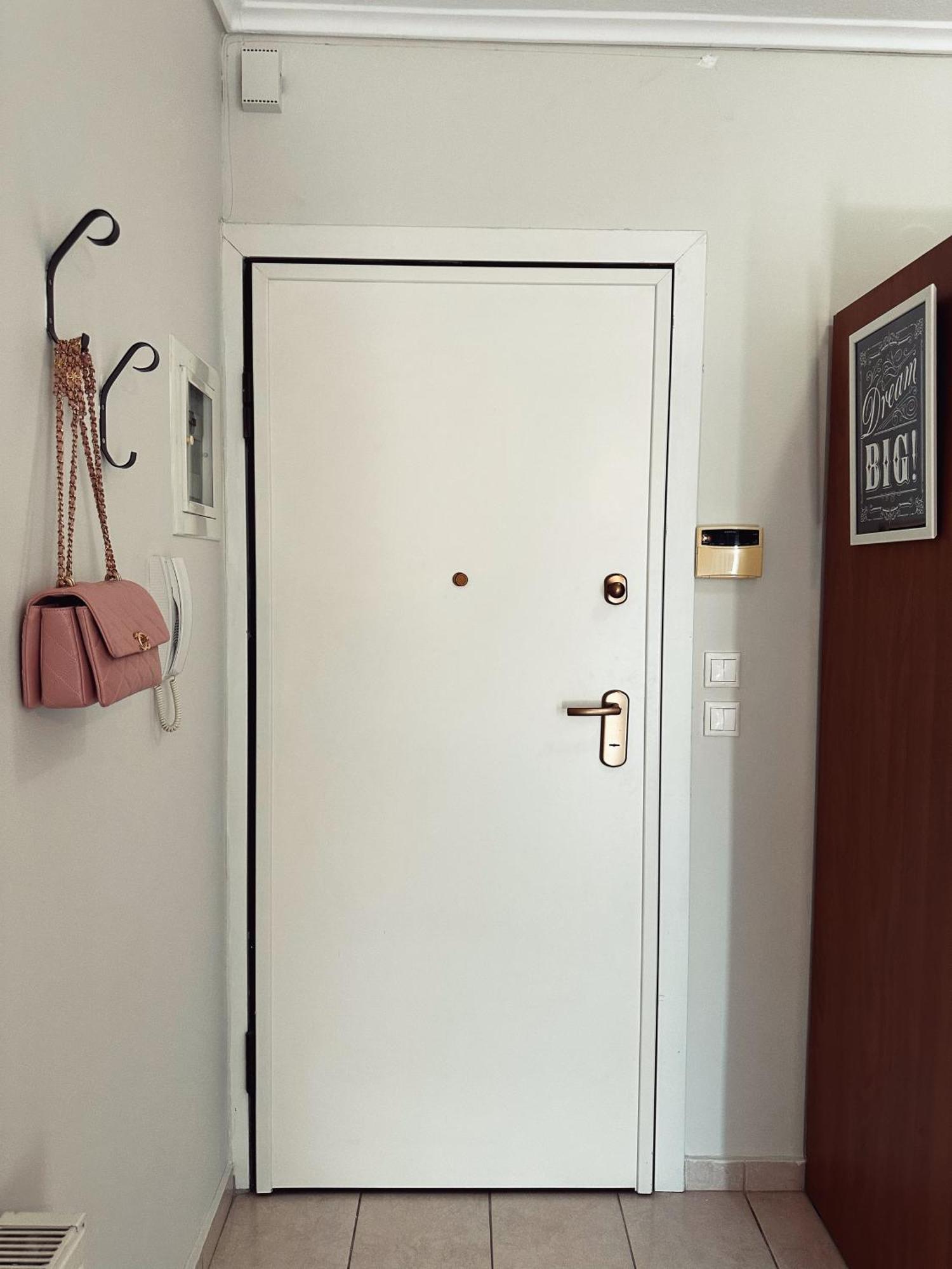Homely Flat Near Airport Thessaloníki Exteriör bild